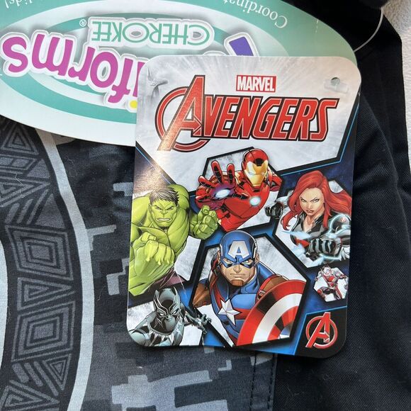 Marvel Avengers Men’s Scrub Top Size XSmall Wakandan Warrior Black Pockets - Picture 4 of 7